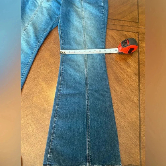 Vintage Y2K Gloria Flare Wide Leg Bell High Rise Jeans Faded Wash Hippie 12 EUC - Picture 16 of 16